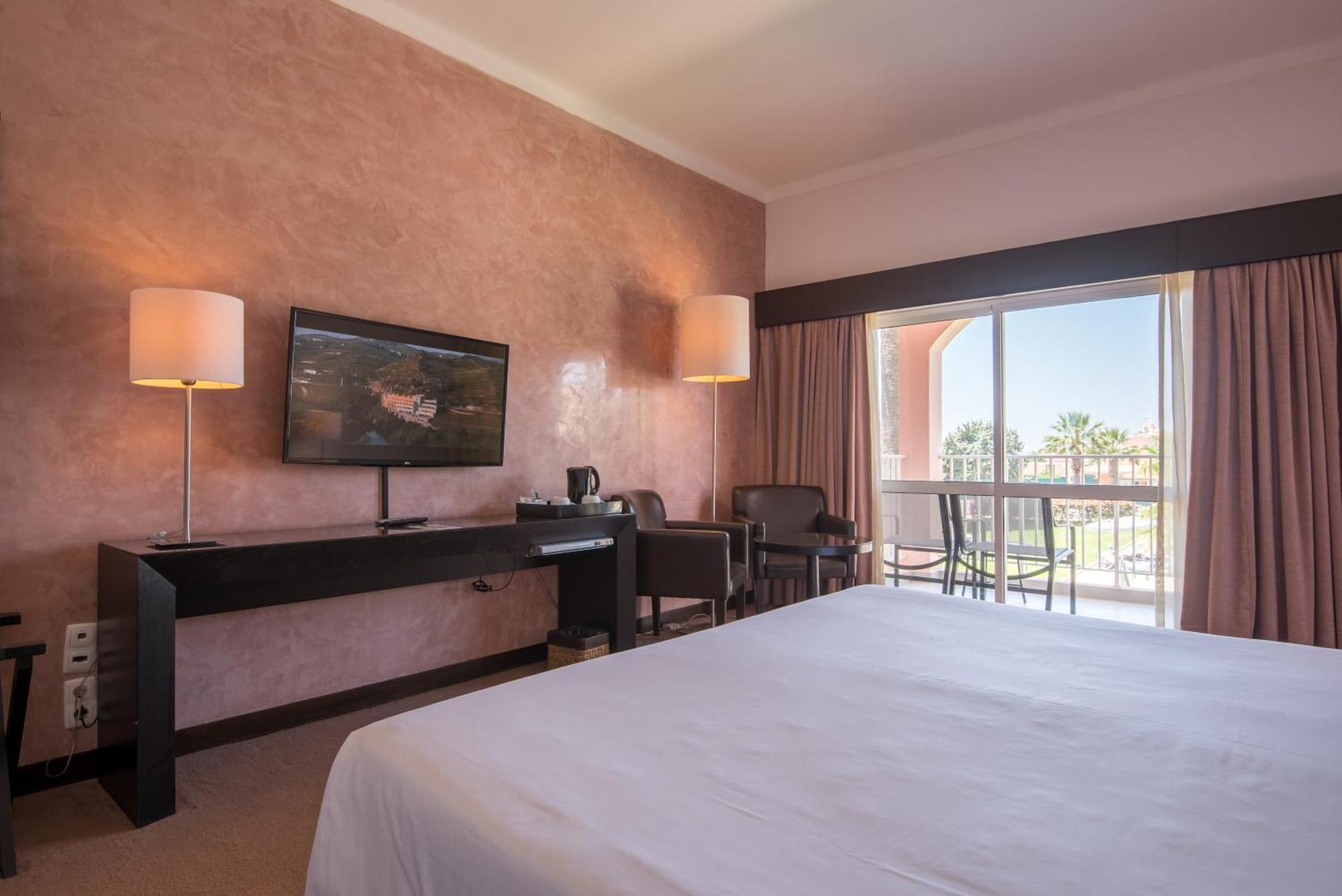 Vila Gale Collection Praia (Adults Only) Albufeira Exterior photo
